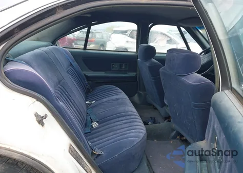 1993 Oldsmobile 88 Royale из США, поврежденный, VIN 1G3HN53L0PH312824